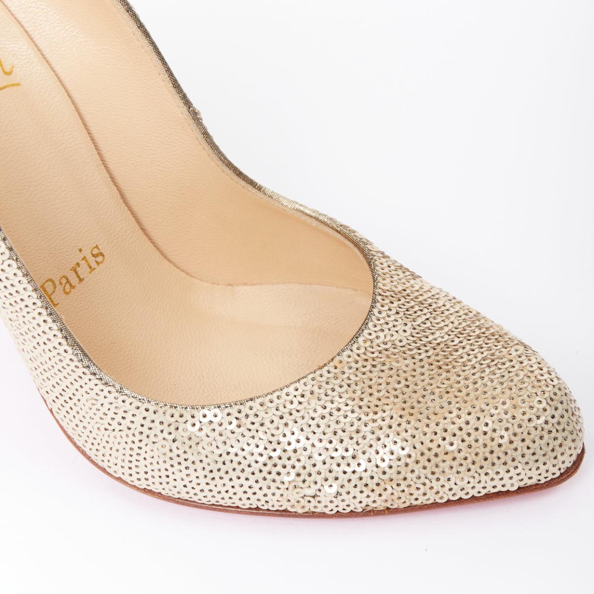 CHRISTIAN LOUBOUTIN Fifi 100 goldfarbene Pailletten-Pumps mit mandelförmiger Zehe EU37.5 im Angebot 2