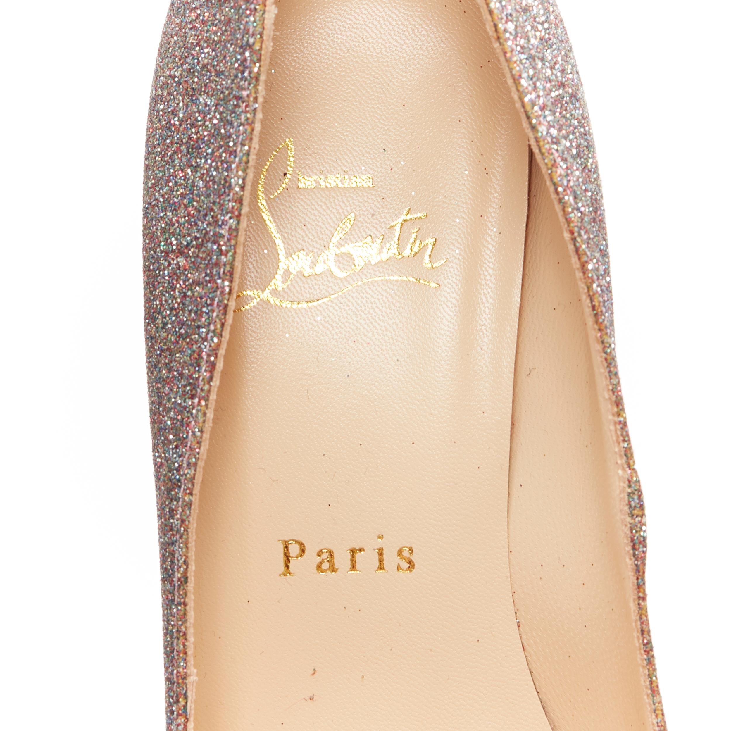 CHRISTIAN LOUBOUTIN Fifi 85 argento finemente glitterato punta rotonda tacco sottile EU37 5