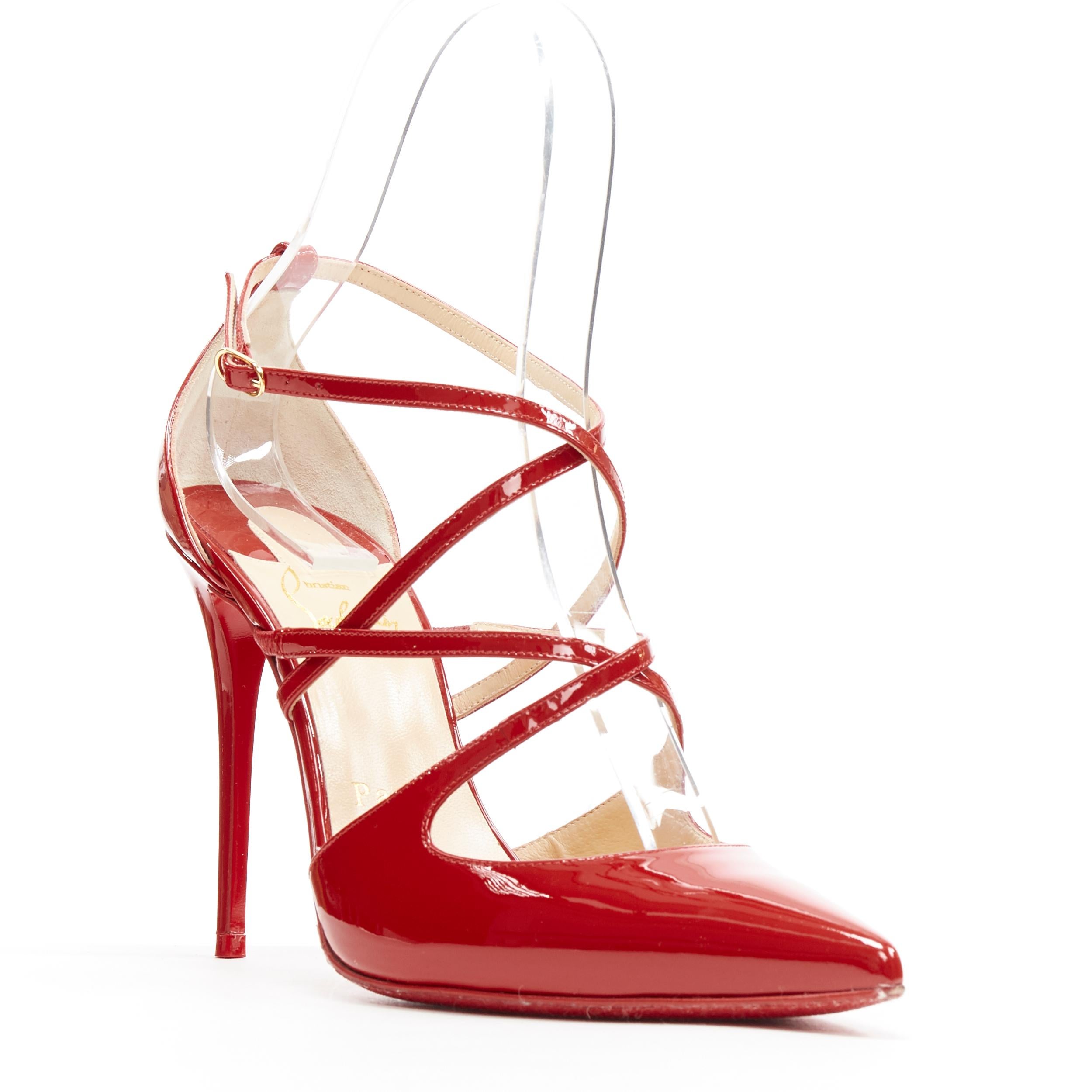 CHRISTIAN LOUBOUTIN Fliketa Loubi red patent strappy point toe pump EU36
Brand: Christian Louboutin
Designer: Christian Louboutin
Model Name / Style: Fliketta
Material: Patent leather
Color: Red
Pattern: Solid
Closure: Ankle strap
Extra Detail: High