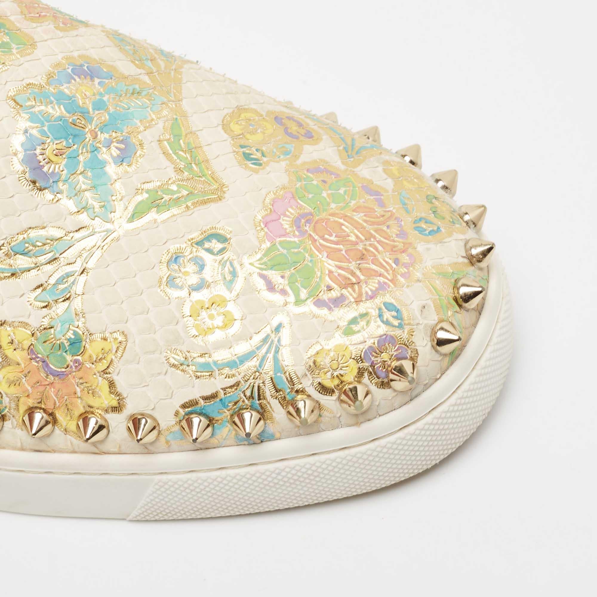 Christian Louboutin Floral Print Embossed Snakeskin Pik Boat Sneakers Size 38.5 For Sale 3