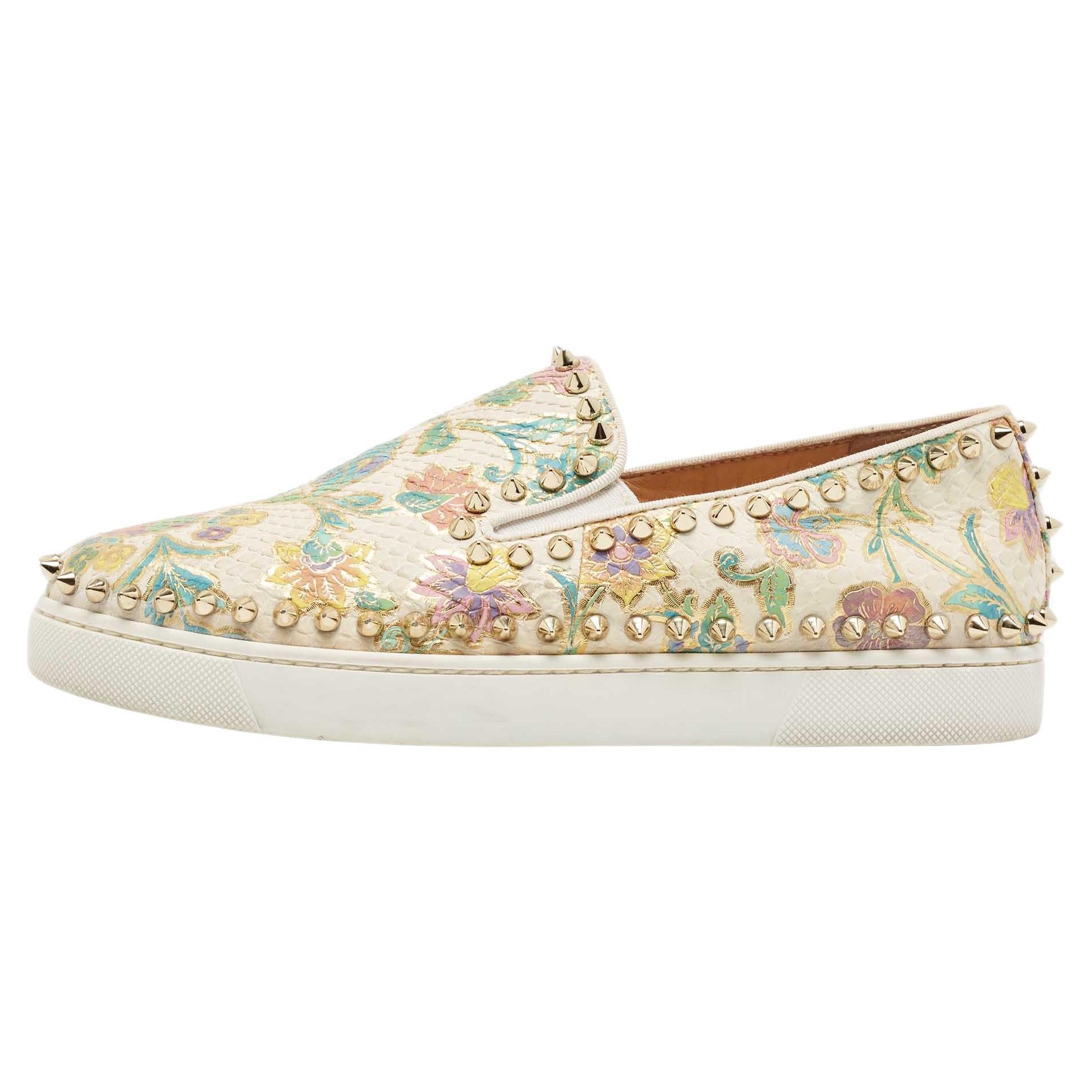 Christian Louboutin Floral Print Embossed Snakeskin Pik Boat Sneakers Size 38.5 For Sale