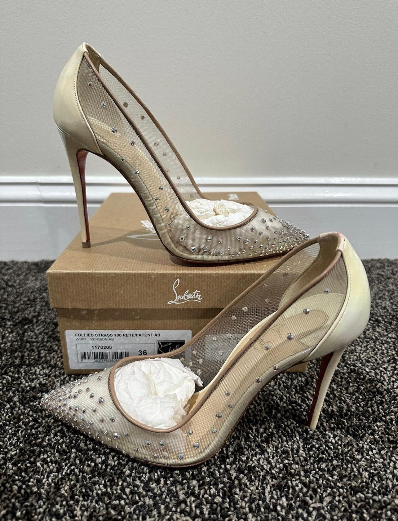 Christian Louboutin Follies Strass 100 Rete/Patent Nude Heel

Size 36
Great condition (view detailed photos)

Og all w/ receipt
Retailed at $1295.00