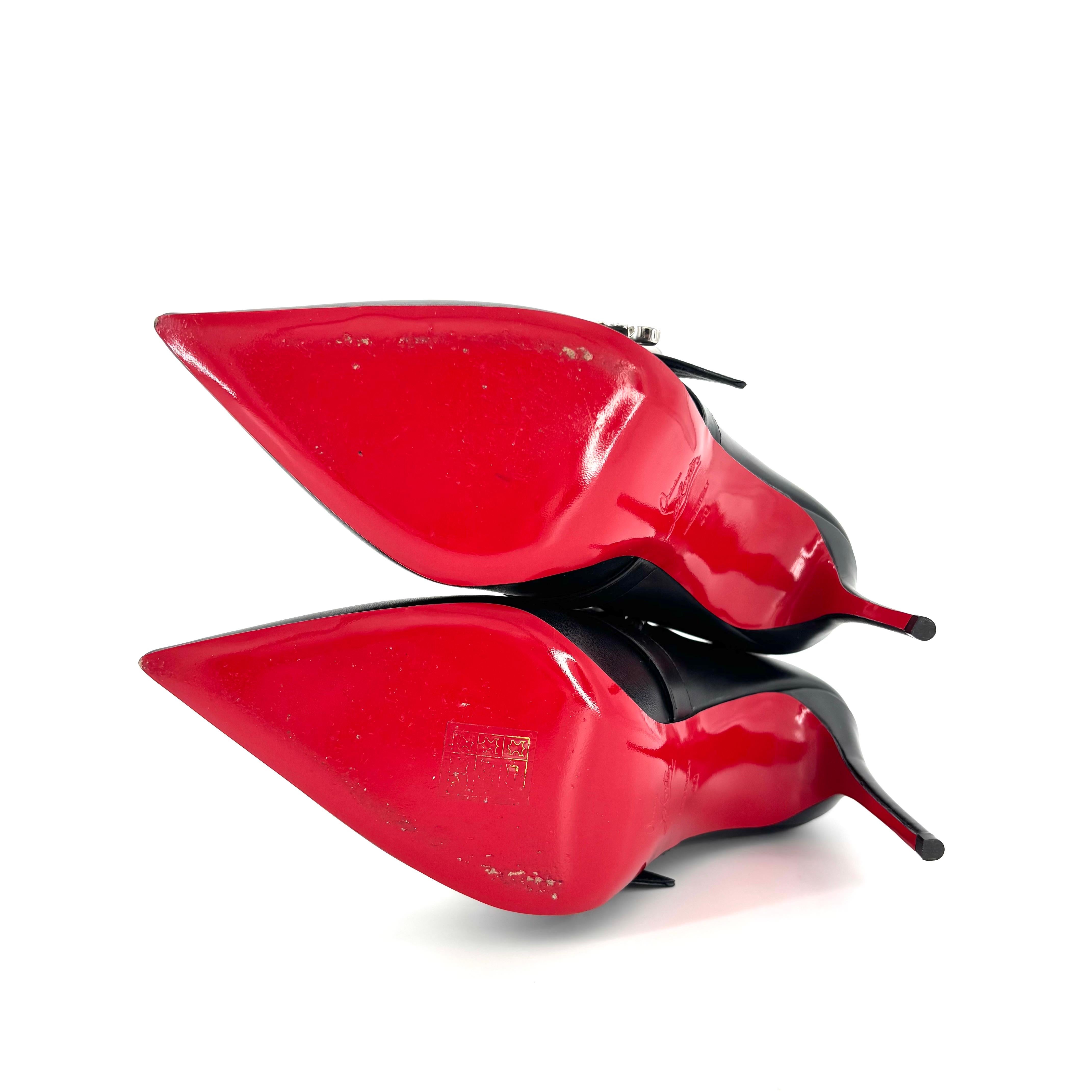 Christian Louboutin Giddylina Booty 100 Logo Buckle Embellished Boots 40 in vendita 4