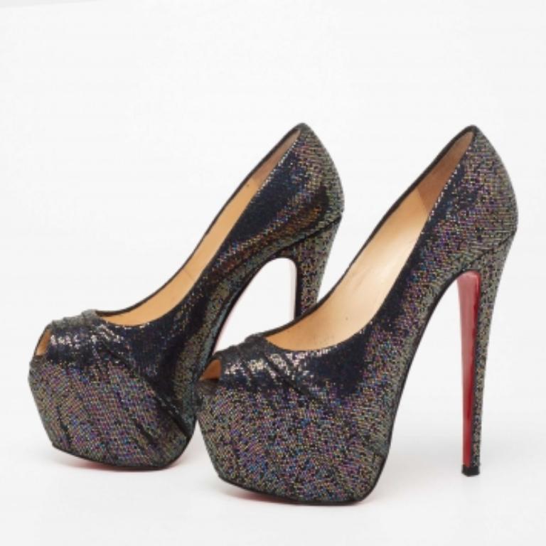 Black Christian Louboutin Glitter Fabric Drapesse Spotlight Peep-Toe Pumps Size 37 For Sale
