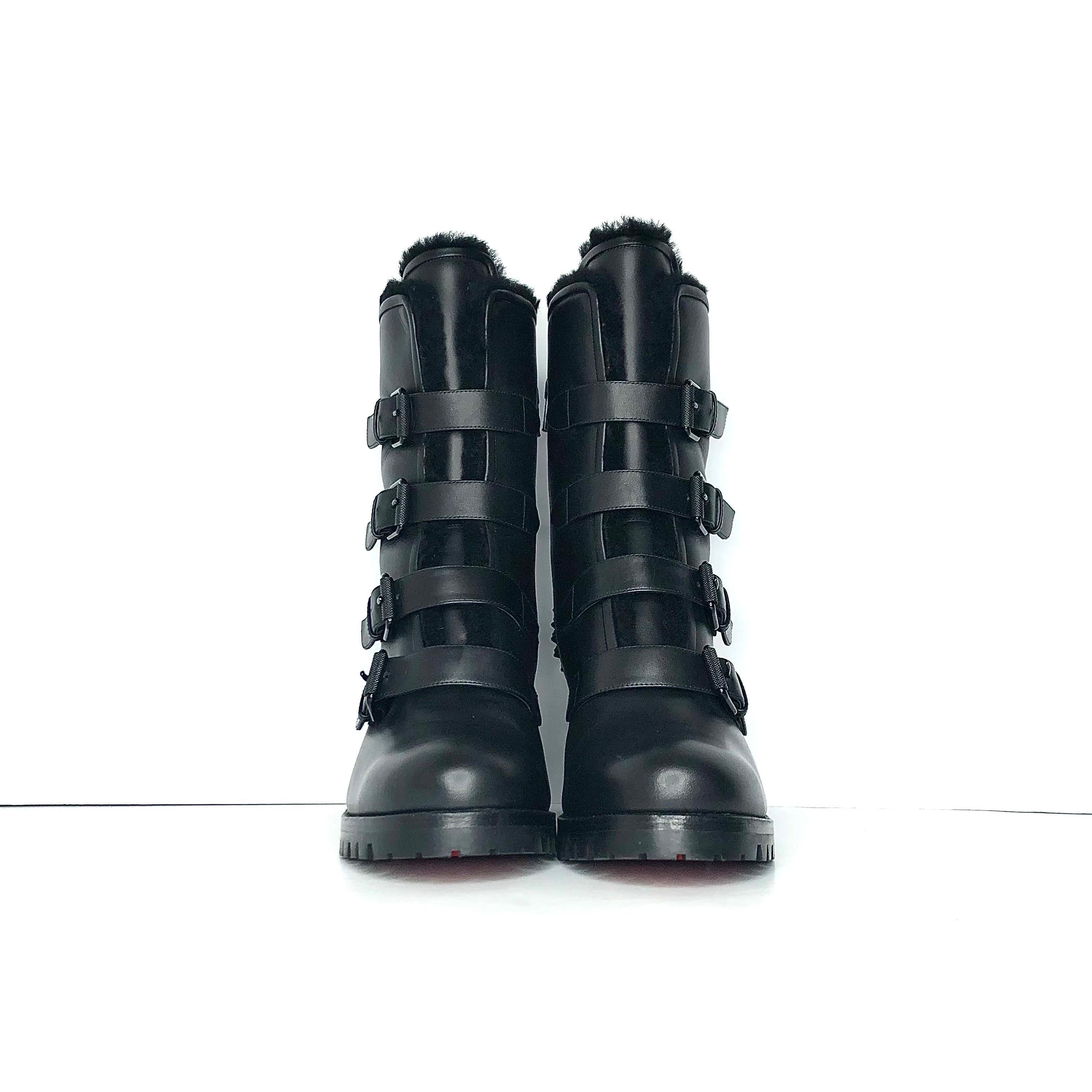 Christian Louboutin Glorymount 70 Spike Buckle Detail Lug Sole Boots 38.5 Pour femmes en vente