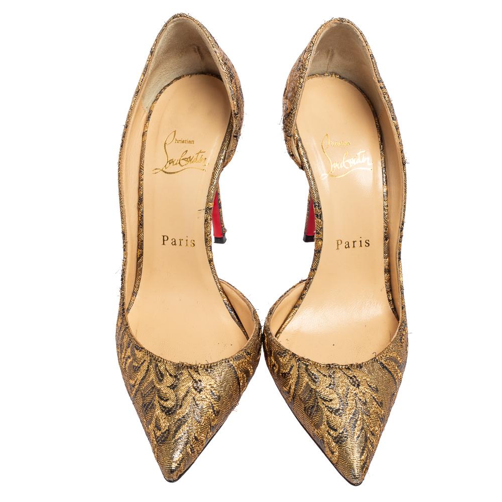 Skilfully crafted from brocade fabric in a D'orsay style with pointed toes, these Christian Louboutin pumps come ready to give you a high-fashion experience. The rich gold pumps, with sharp-cut toplines, are balanced on 10 cm heels and finished with