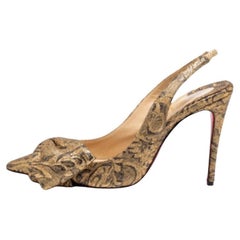 Christian Louboutin Sandalias de tela brocada dorada Kirazissimo Slingback Talla 37.5
