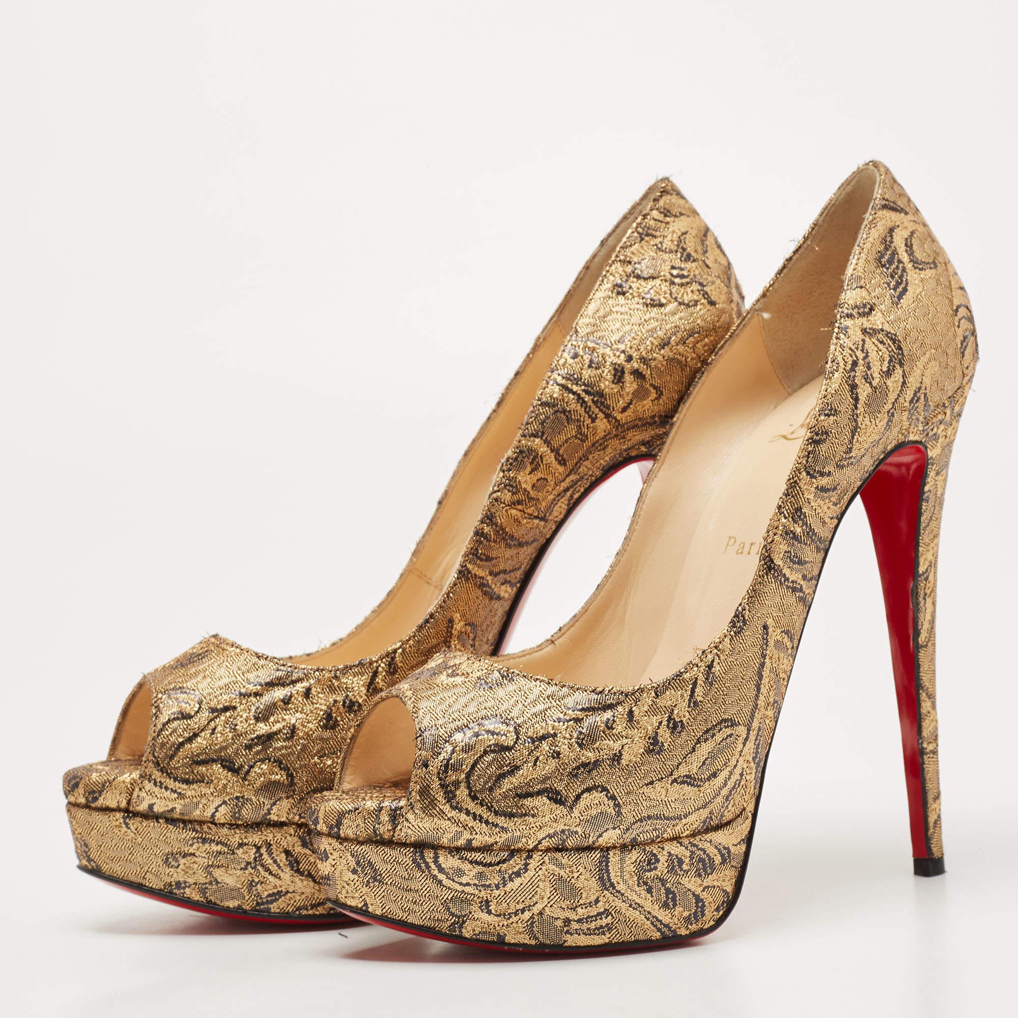 Brown Christian Louboutin Gold Brocade Fabric Lady Peep Pumps Size 40.5 For Sale