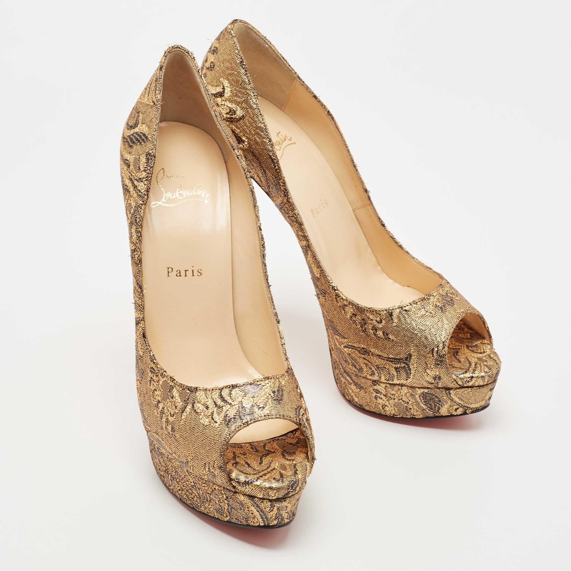 Christian Louboutin Gold Brocade Fabric Lady Peep Pumps Size 40.5 For Sale 3