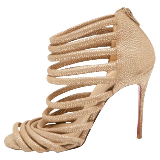 Christian Louboutin Gold/Braun strukturiertes Wildleder Offene Riemchensandalen Größe 37