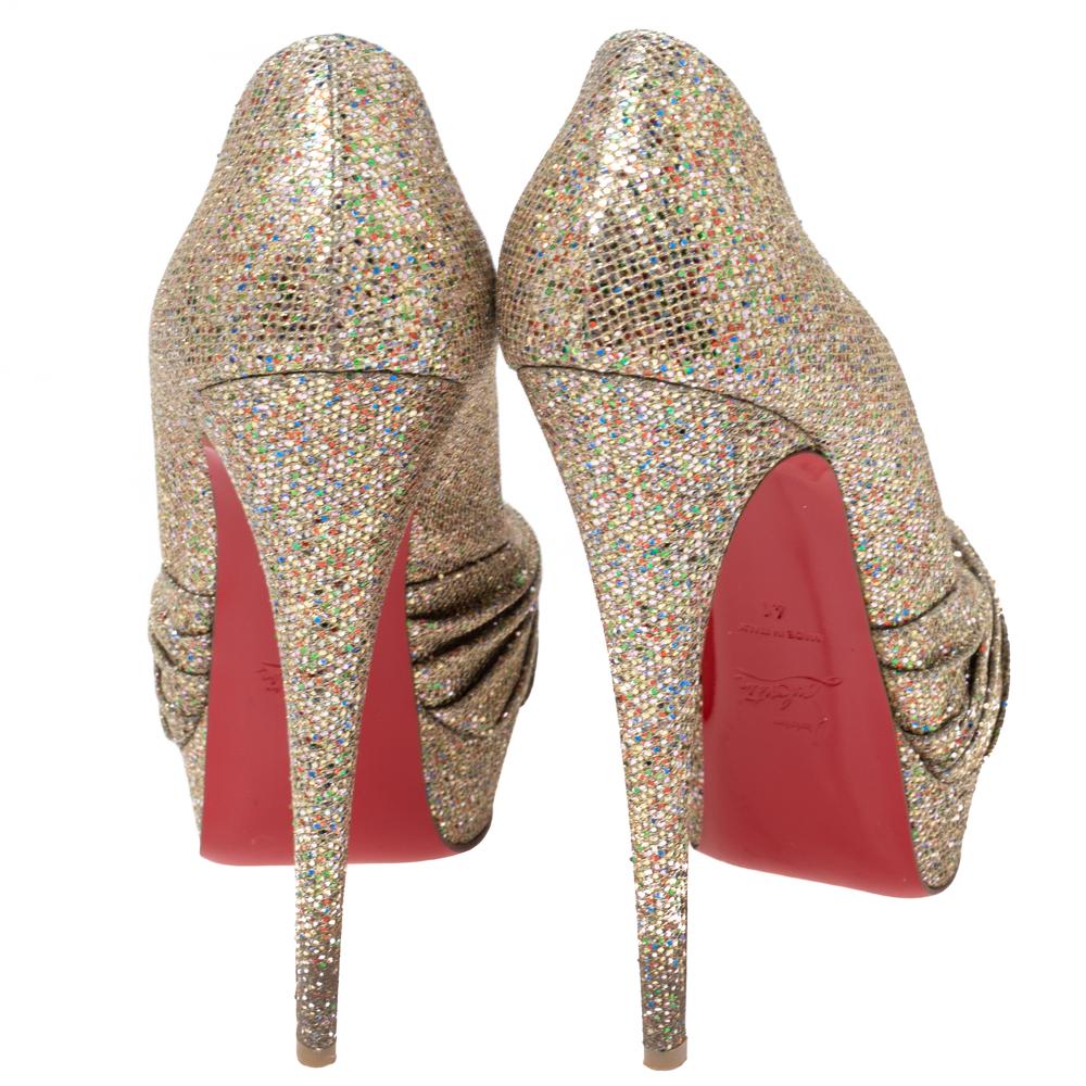 Christian Louboutin Gold Glitter and Fabric Lady Gres Peep Toe Pumps Size 41 In Good Condition In Dubai, Al Qouz 2