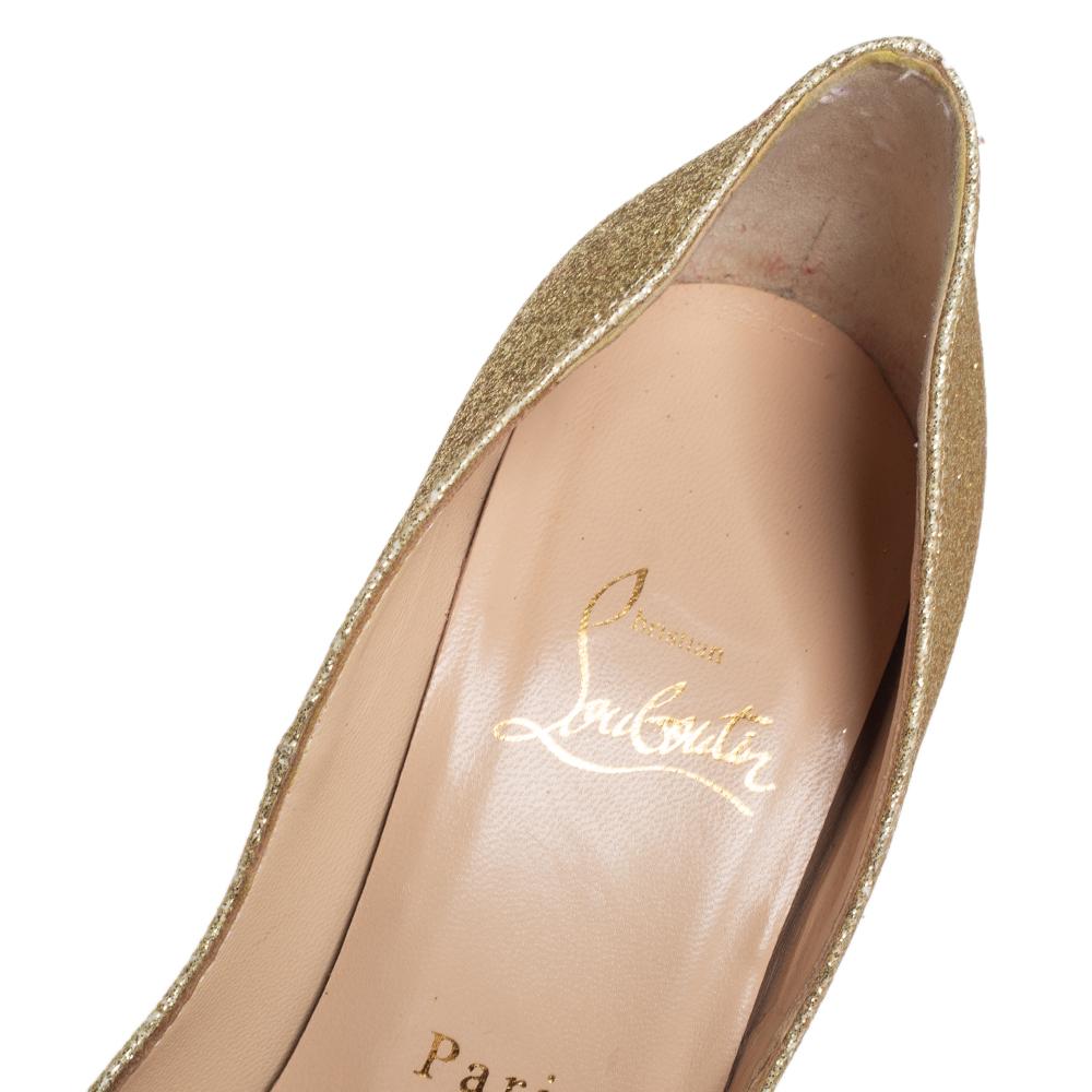 Christian Louboutin Gold Glitter Lady Peep Toe Platform Pumps Size 36.5 In Good Condition In Dubai, Al Qouz 2