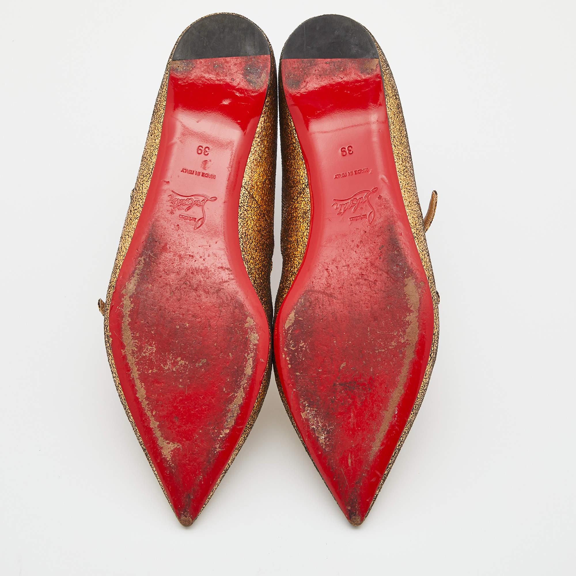 Christian Louboutin - Chaussures de ballet en cuir doré à paillettes « Muse Cage », taille 39 en vente 3