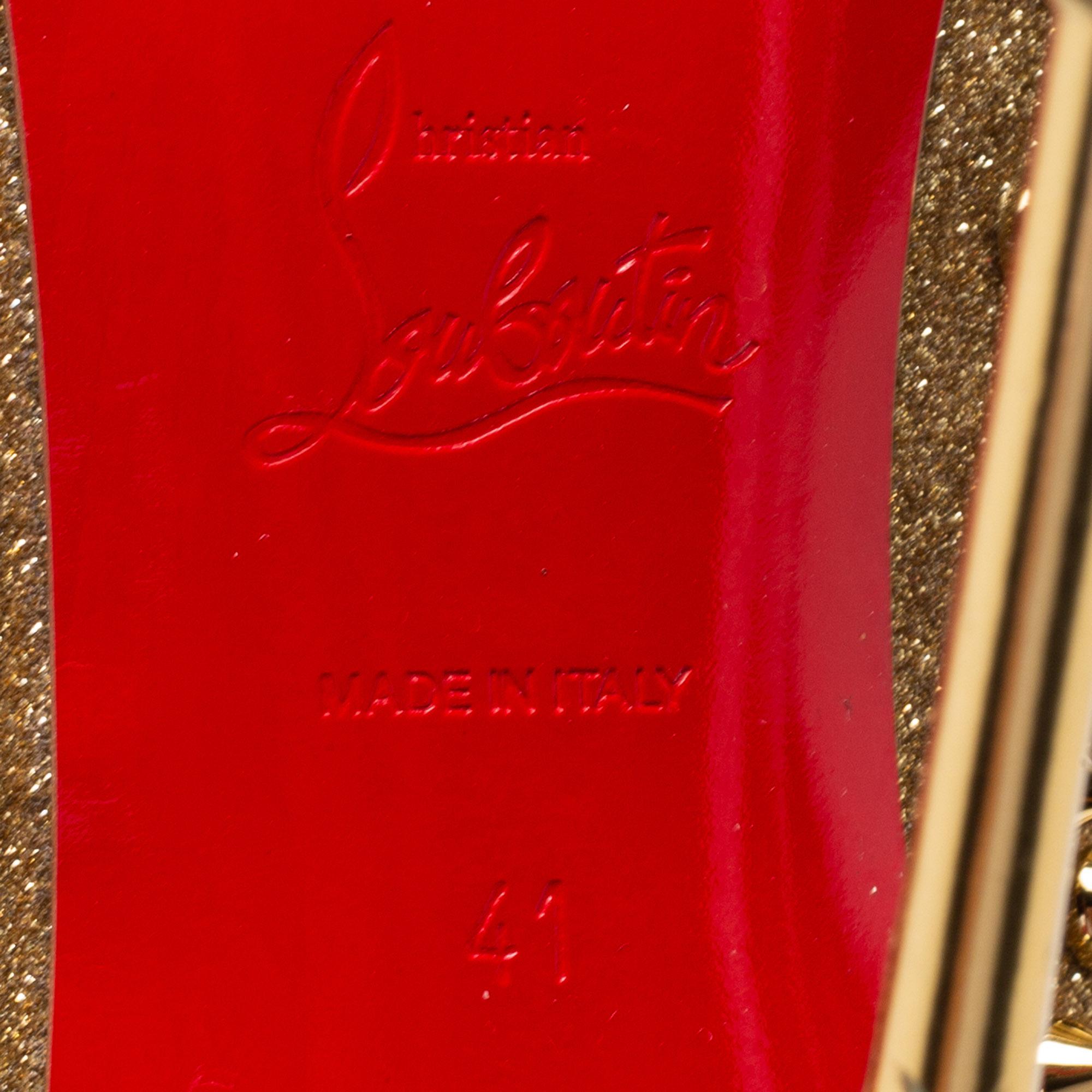 Christian Louboutin Gold Glitter Pigalle Follies Spikes Pumps Size 41 In Good Condition In Dubai, Al Qouz 2