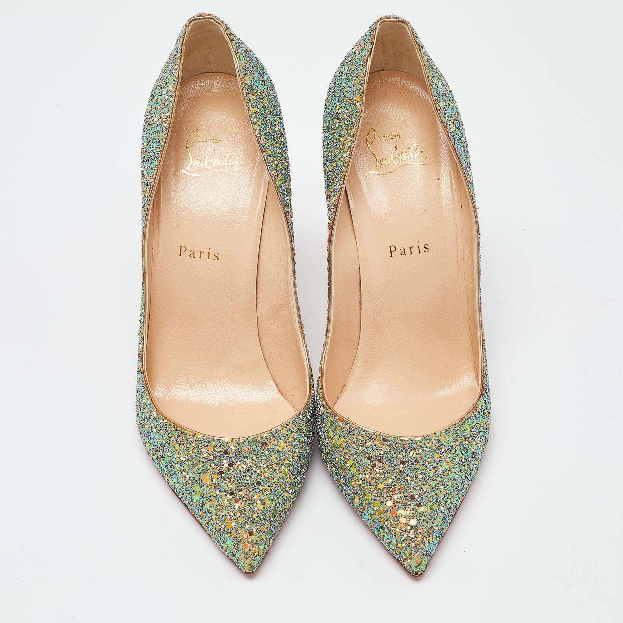 Christian Louboutin Gold/Green Glitter Pigalle Follies Pumps Size 40.5 In Good Condition For Sale In Dubai, Al Qouz 2