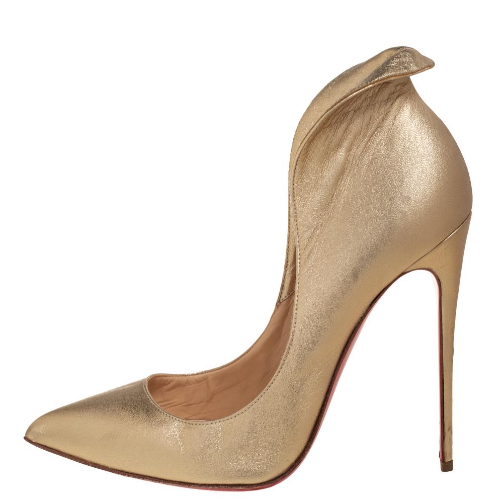 Loved by celebs like Jennifer Lopez, Christian Louboutin's Mea Culpa pumps are unique, stylish, and highly coveted. They are crafted from gold-hued leather into a pointed-toe silhouette then accentuated by curvy panels on the heel counters. Style