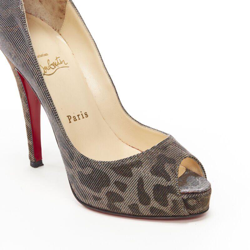 CHRISTIAN LOUBOUTIN - Chaussures à bout ouvert en lurex doré métallisé imprimé léopard EU36,5 en vente 3
