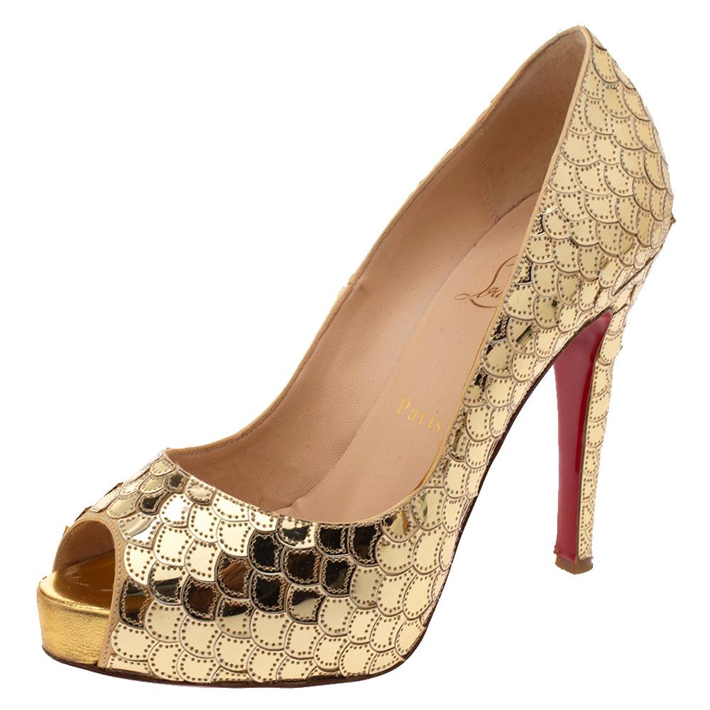 gold sequin pumps