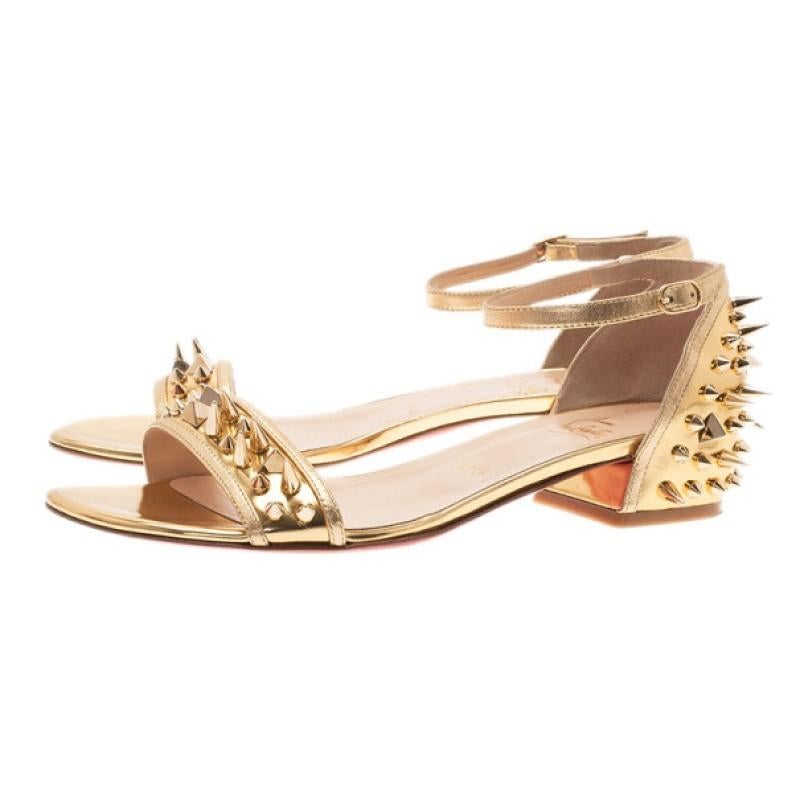 Christian Louboutin Gold Spiked Leather Druide Sandals Size 38 In Good Condition In Dubai, Al Qouz 2