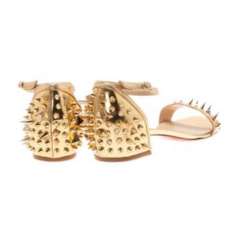 Christian Louboutin - Sandales Druide en cuir à pointes dorées, taille 38 Pour femmes en vente