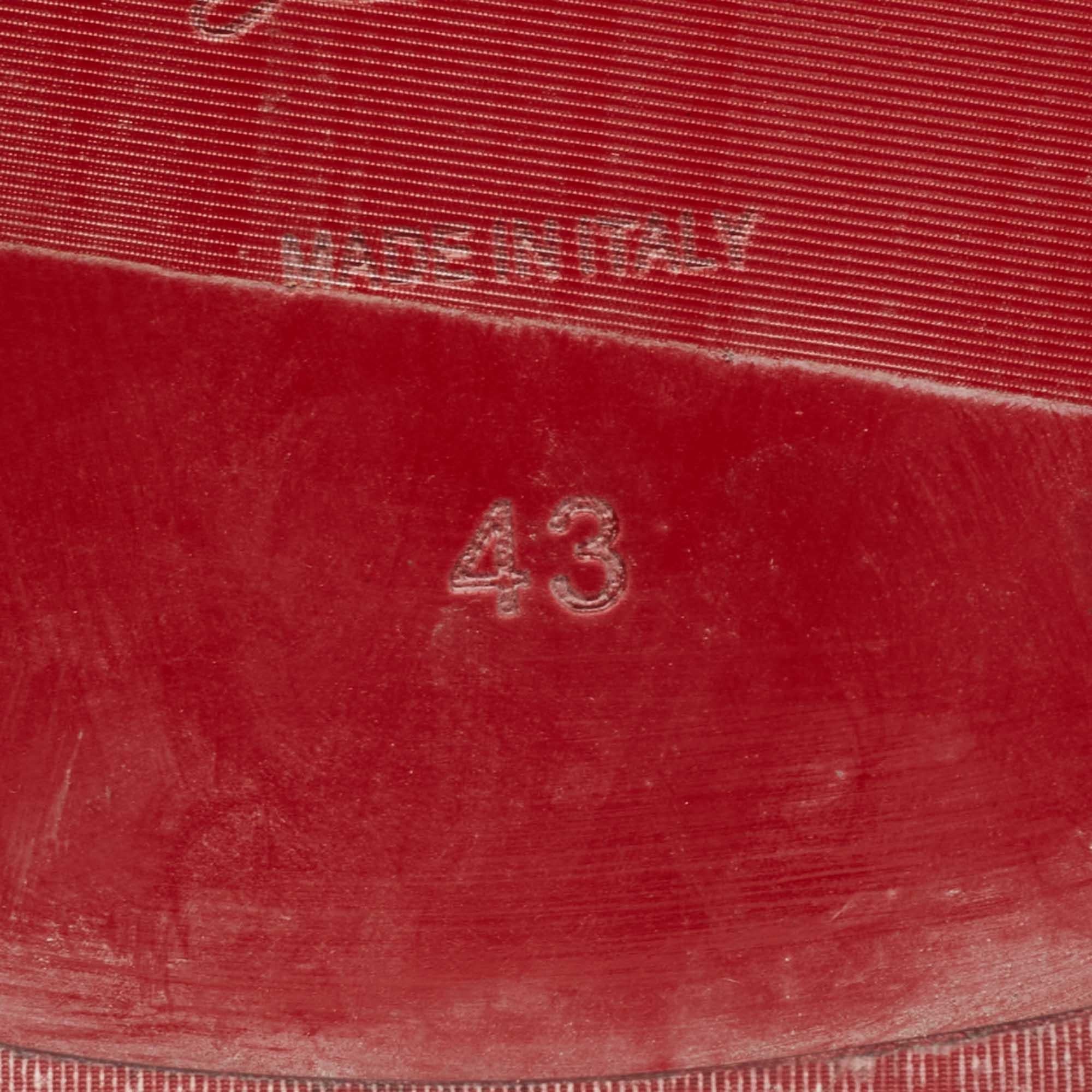 Men's Christian Louboutin Gold Suede Rollerboy Spikes Loafers Size 43