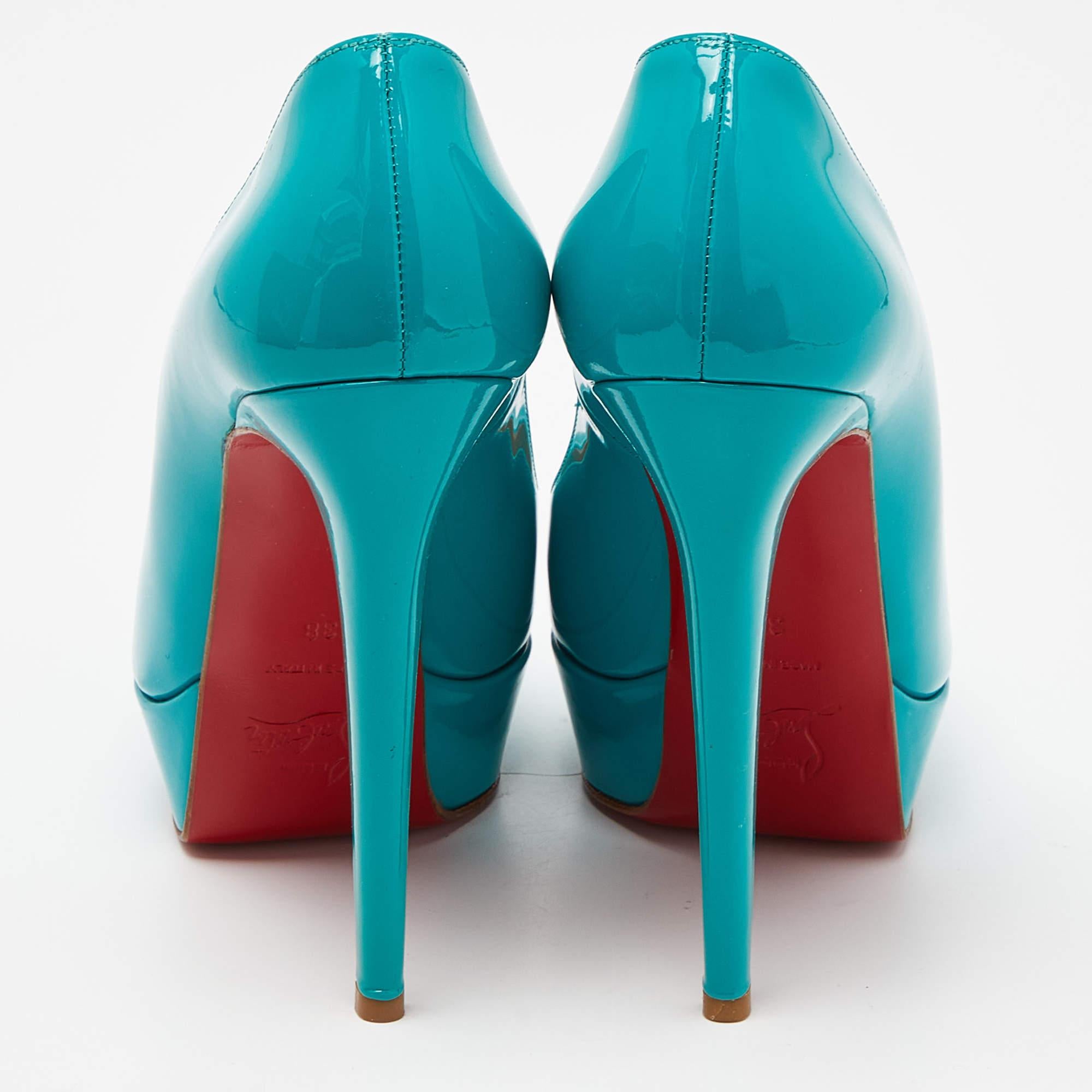 Women's Christian Louboutin Green Patent Leather Bianca Platform Pumps Size 38