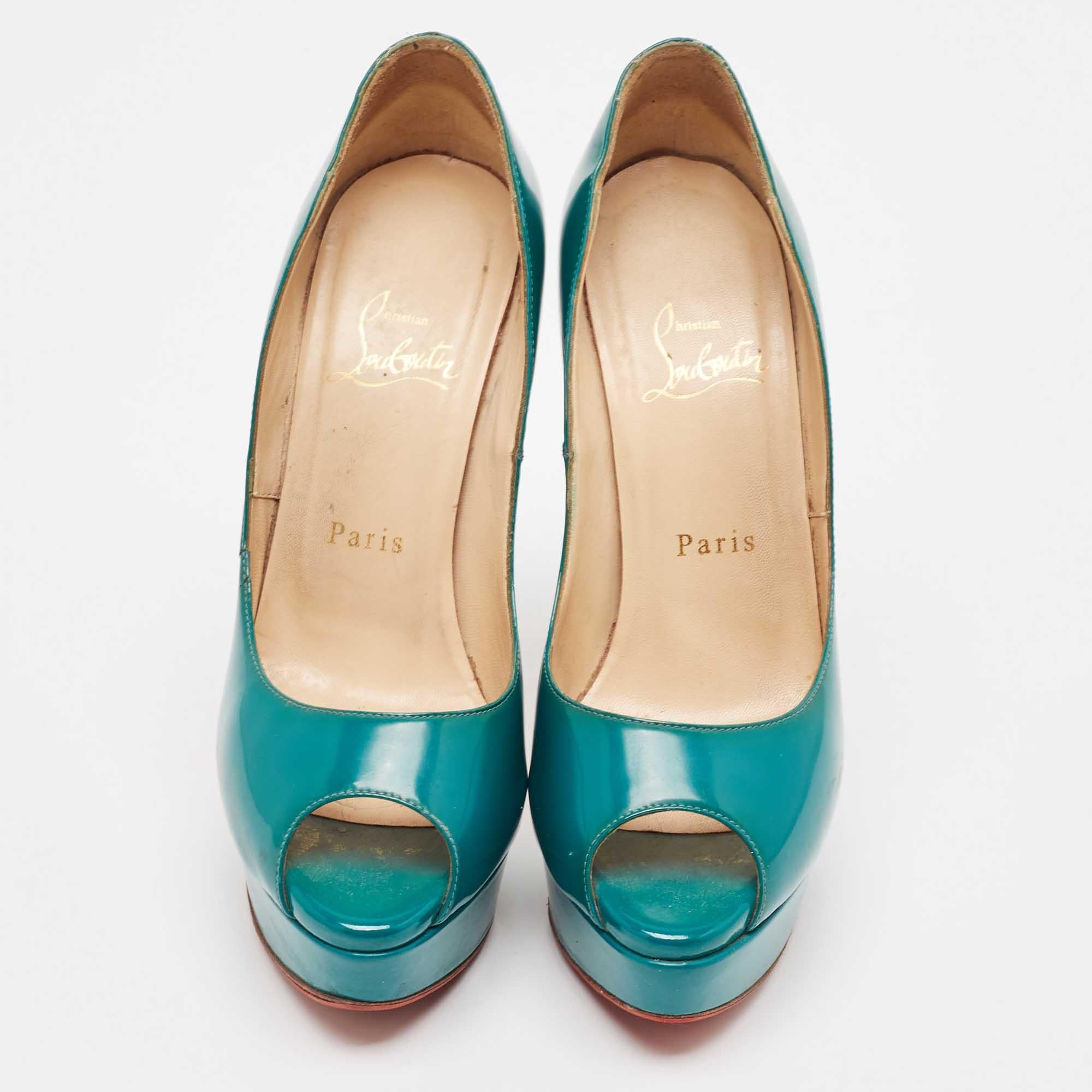 Christian Louboutin Bombas Lady Peep de charol verde Tamaño 37 Verde en venta