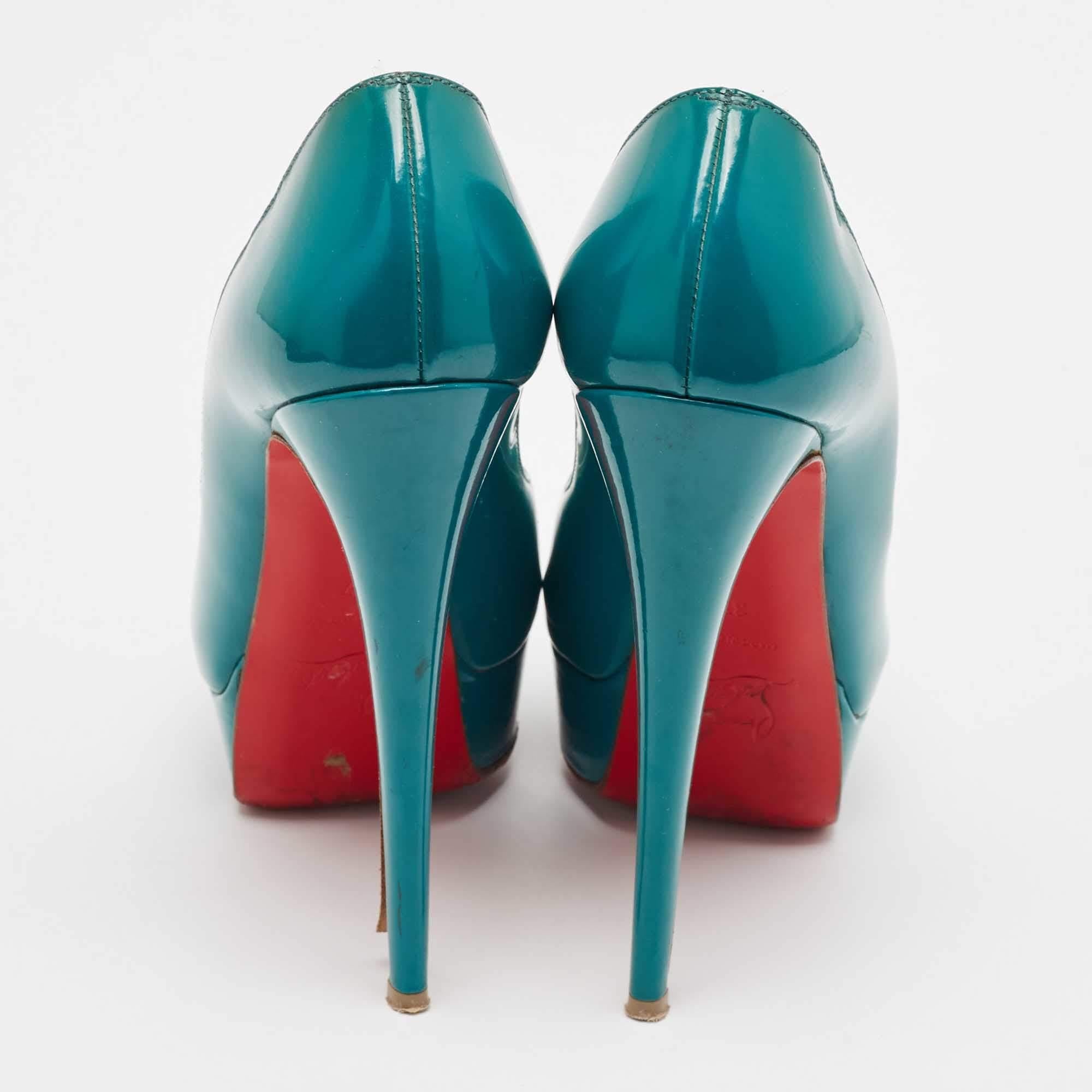 De las mujeres Christian Louboutin Bombas Lady Peep de charol verde Tamaño 37 en venta