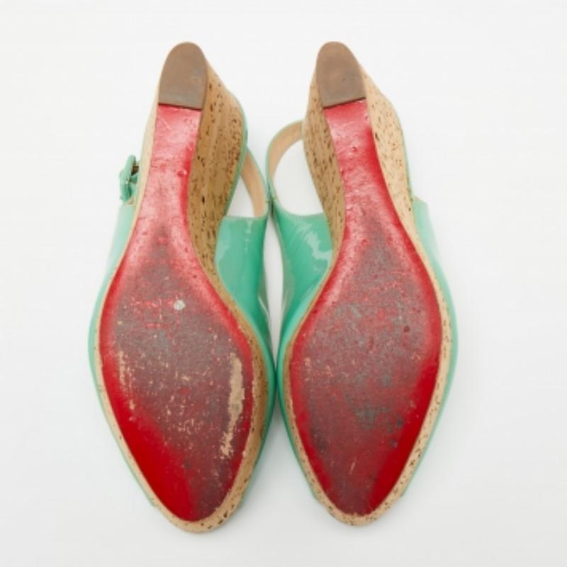 Christian Louboutin Green Patent Leather Peep Toe Wedge Sandals Size 36 For Sale 4