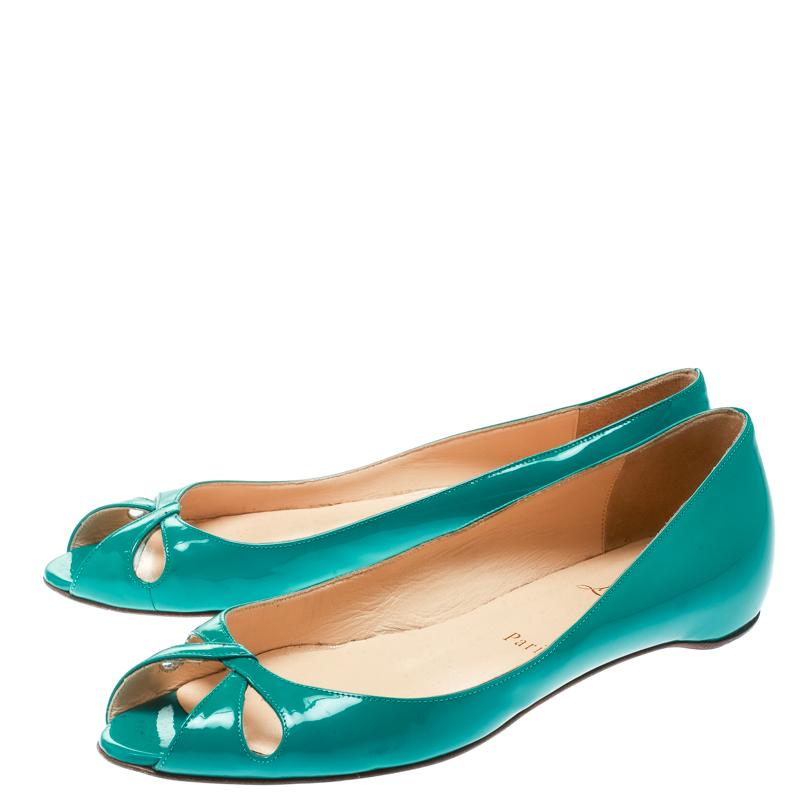 Christian Louboutin Green Patent Leather Un Voilier Peep Toe Flats Size 36.5 For Sale 2