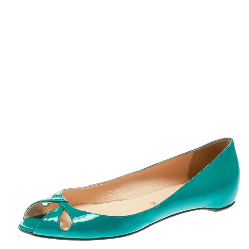 Christian Louboutin Green Patent Leather Un Voilier Peep Toe Flats Size 36.5 For Sale 3