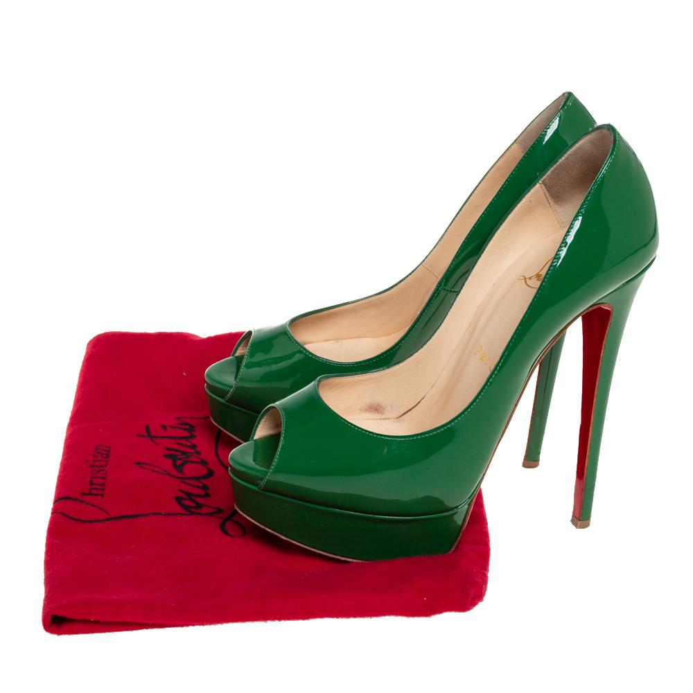 Women's Christian Louboutin Green Patent Leather Very Prive Pumps Size 37.5