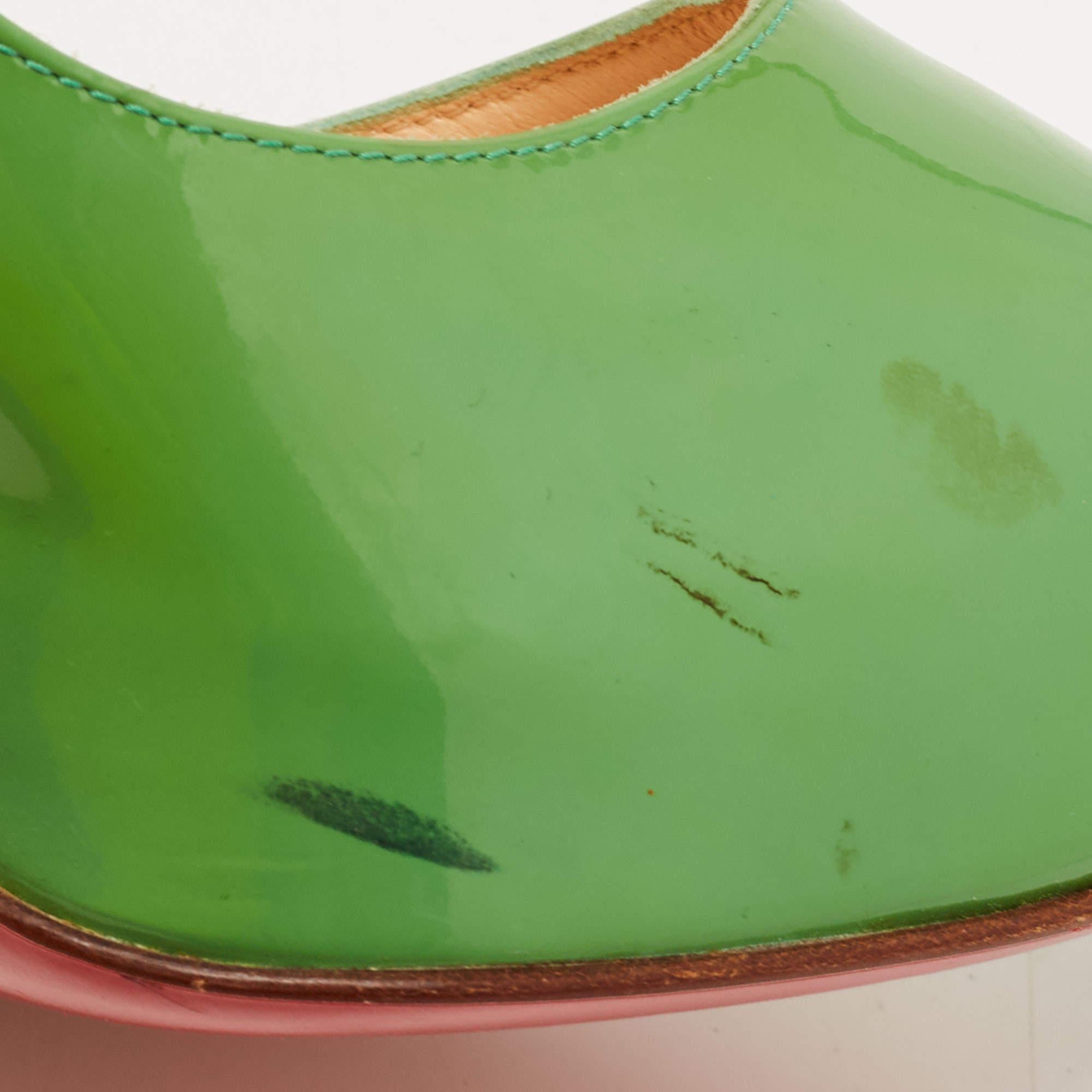 Christian Louboutin Green Patent Leather Very Prive Pumps Size 38.5 For Sale 1