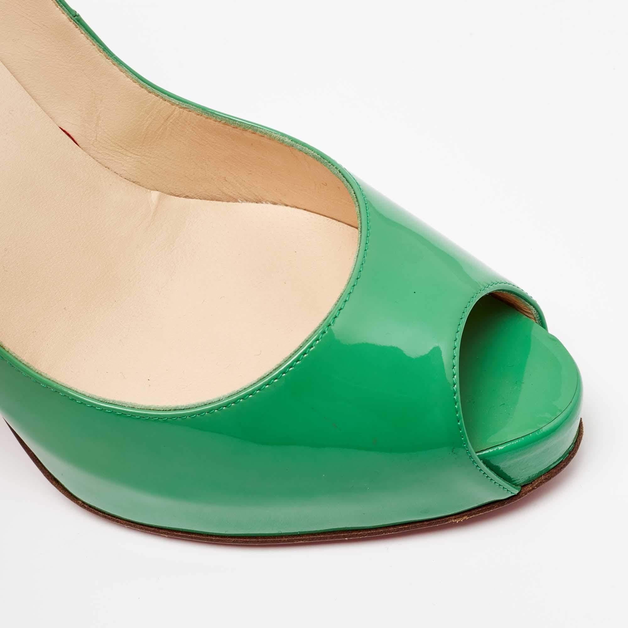 Women's Christian Louboutin Green Patent Leather Very Prive Pumps Size 41 For Sale