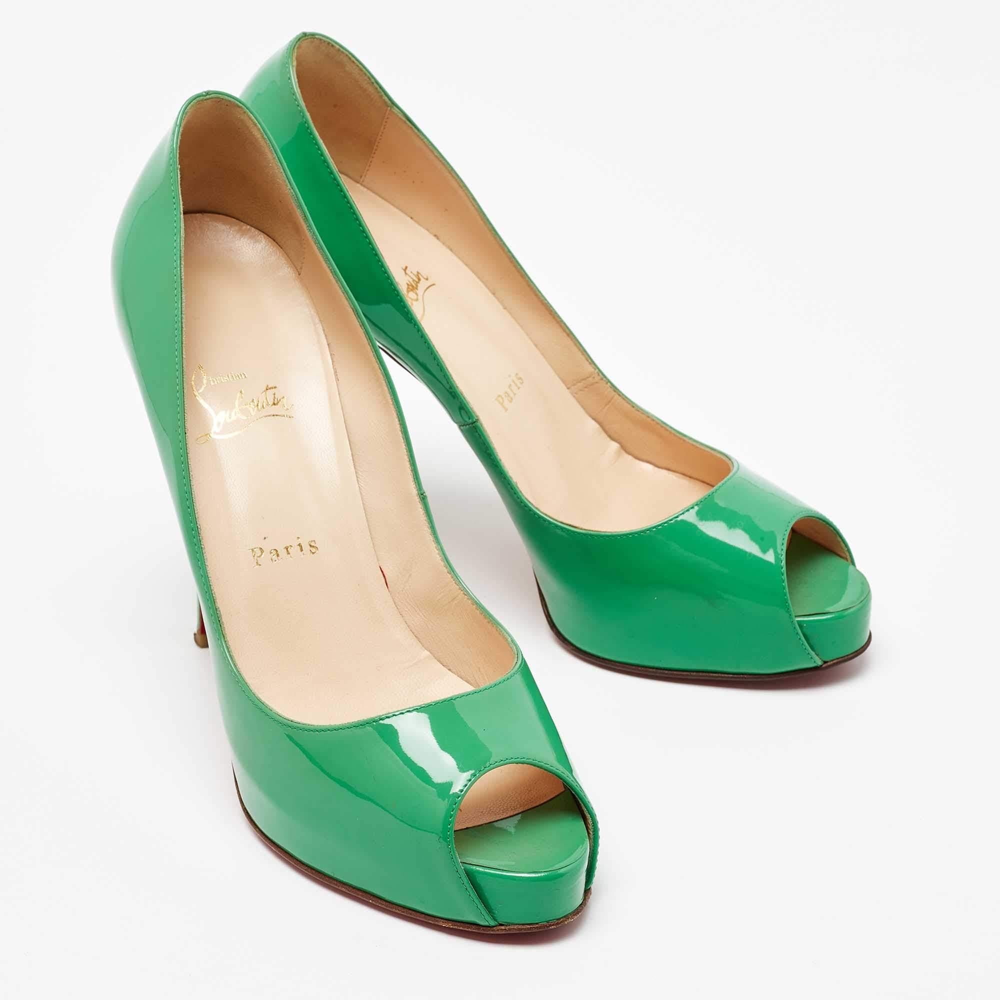 Christian Louboutin Green Patent Leather Very Prive Pumps Size 41 For Sale 2