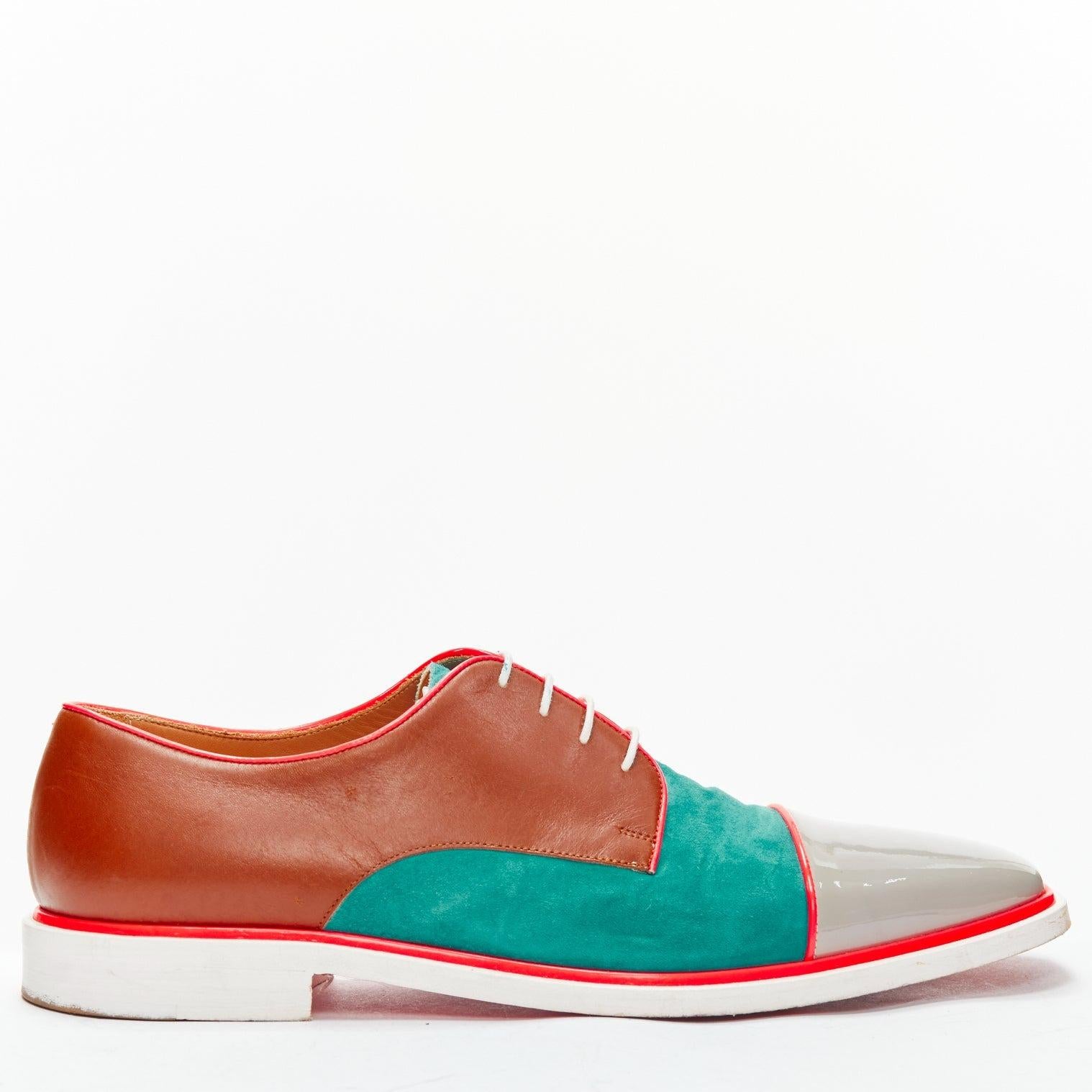CHRISTIAN LOUBOUTIN green suede neon piping brown brogues EU42.5
Reference: JSLE/A00081
Brand: Christian Louboutin
Material: Leather
Color: Neon Pink, Green
Pattern: Solid
Closure: Lace Up
Lining: Nude Leather
Extra Details: Neon orange piping