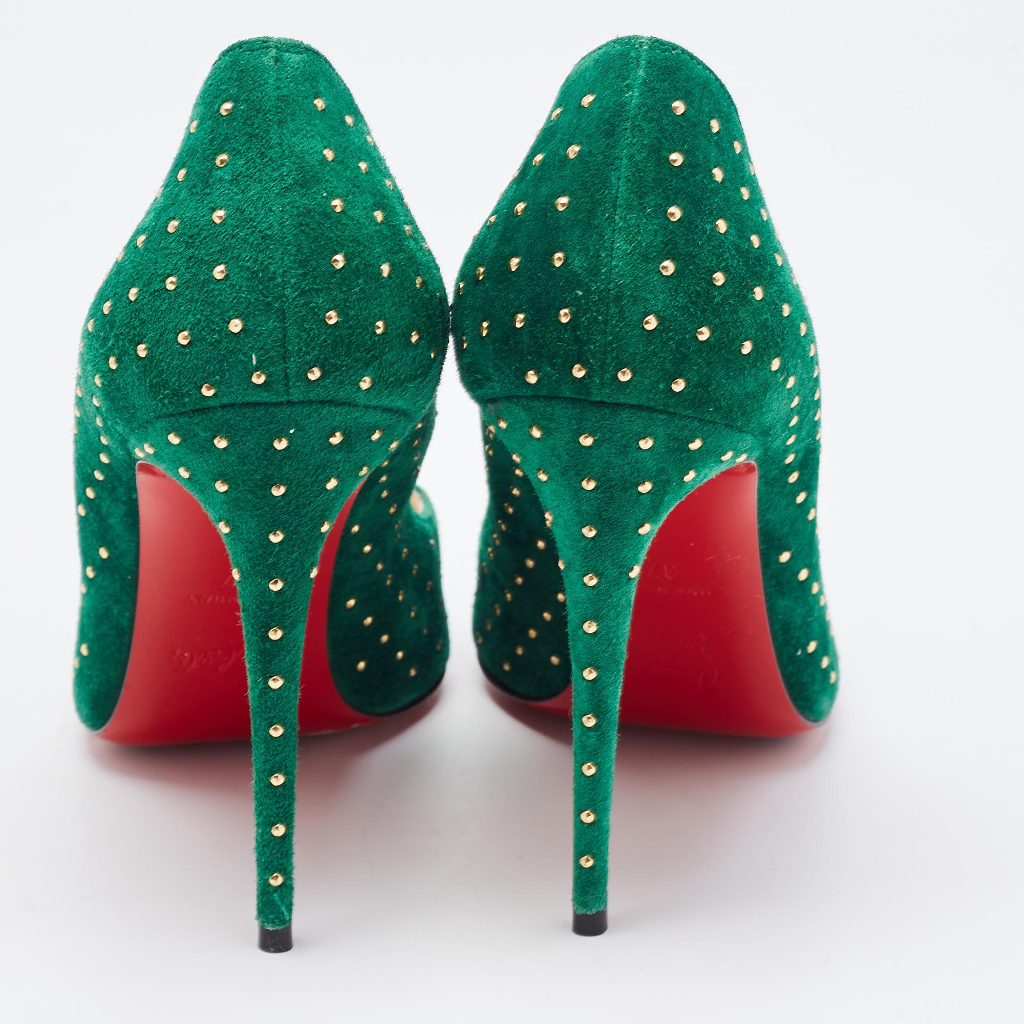 Christian Louboutin Green Suede Pigalle Plume Pumps Size 37 In Good Condition For Sale In Dubai, Al Qouz 2