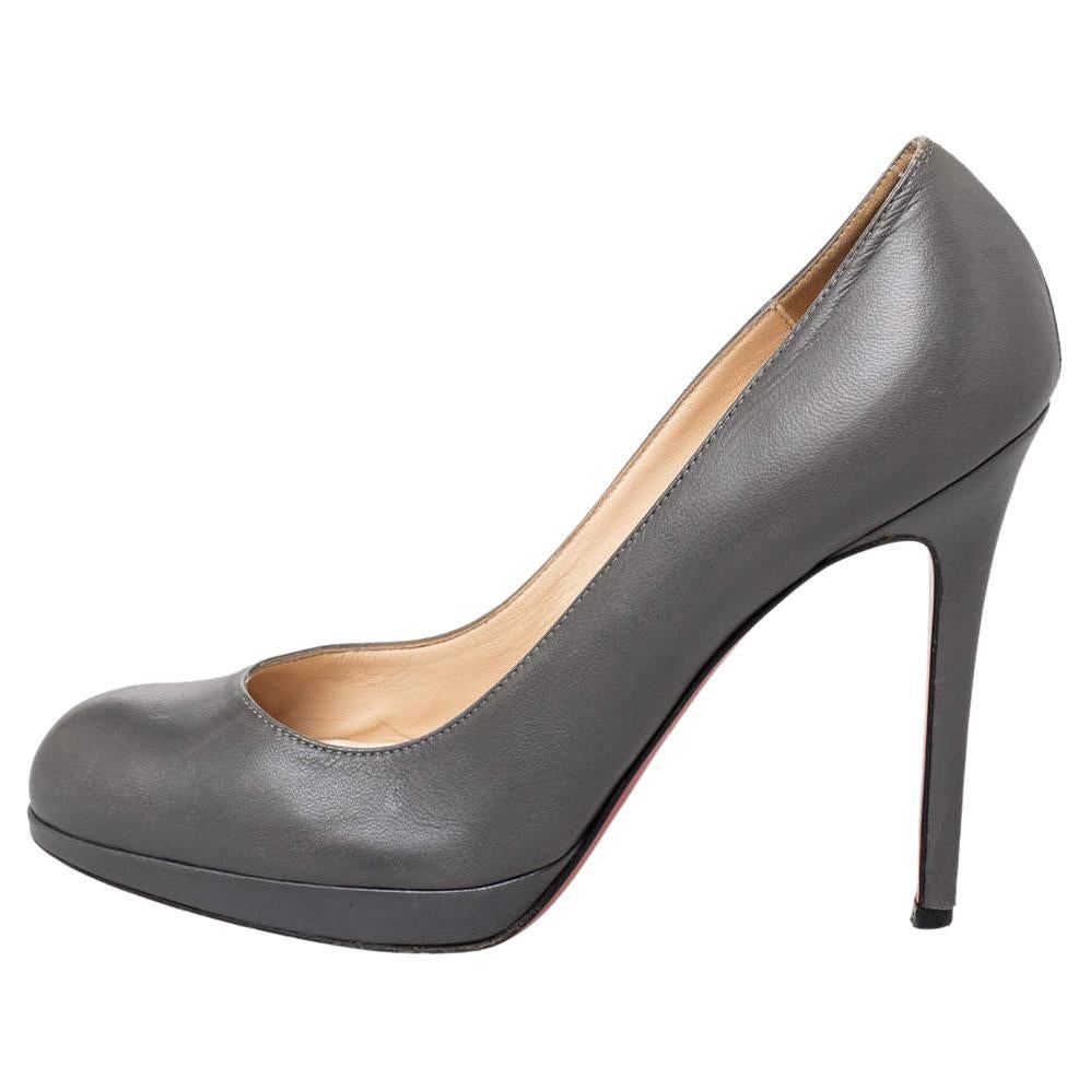 Christian Louboutin Grey Leather New Simple Pumps Size 39 For Sale