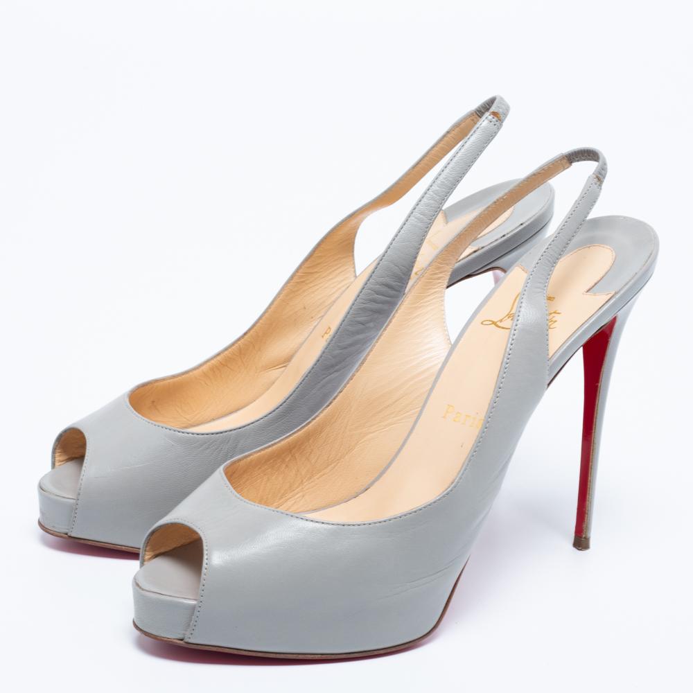 Christian Louboutin Grey Leather Private Number Sandals Size 40 In Good Condition For Sale In Dubai, Al Qouz 2