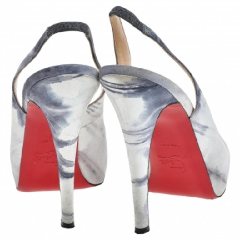 Women's Christian Louboutin Grey Nubuck Leather No Prive Slingback Pumps Size 37.5