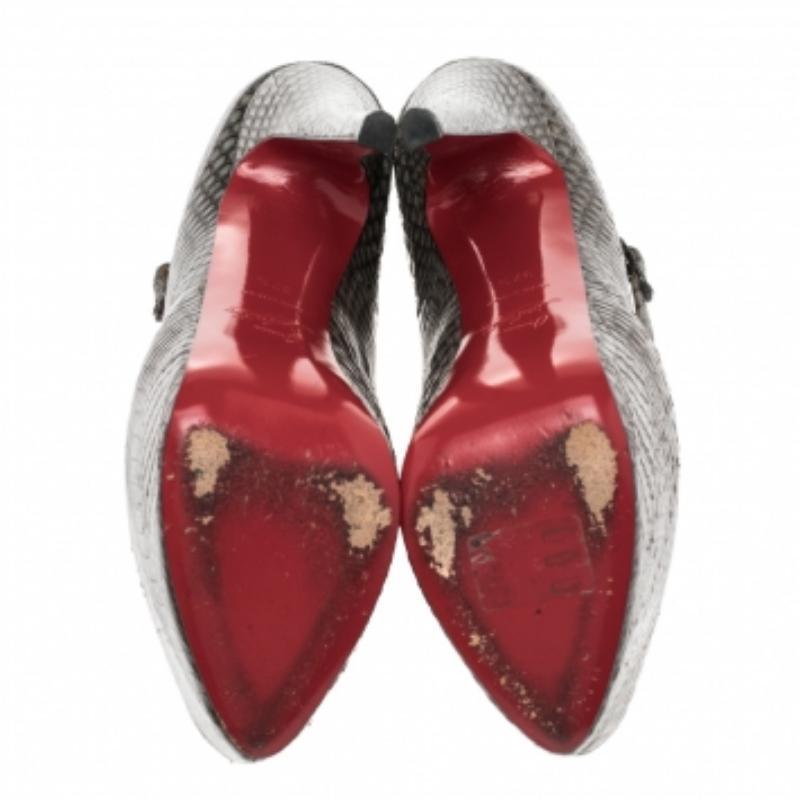 Christian Louboutin Grey Snakeskin Lady Daf Platform Pumps Size 37.5 In Good Condition In Dubai, Al Qouz 2