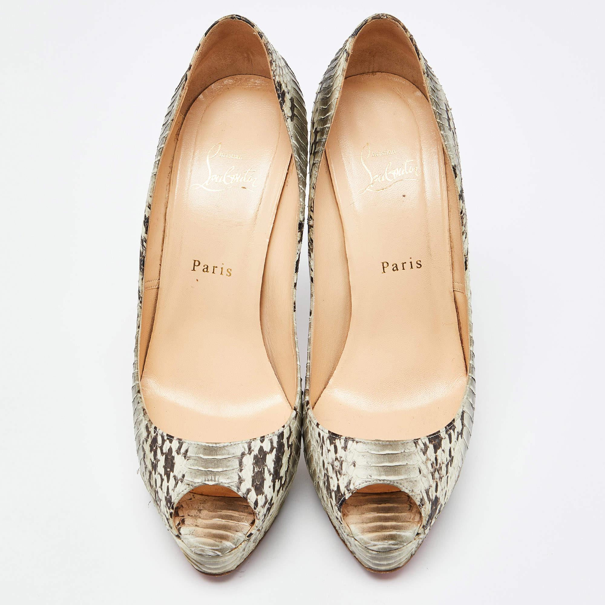 Christian Louboutin Grau Watersnake Leder Lady Peep Pumps Größe 40 (Braun) im Angebot