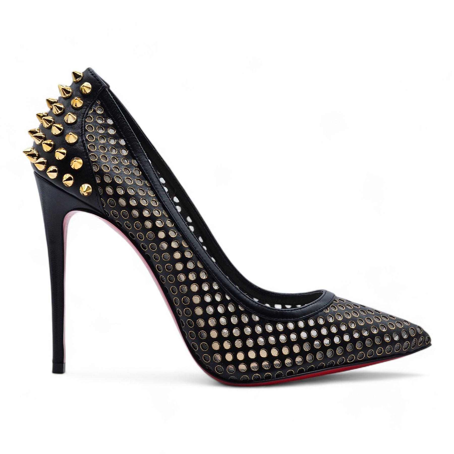 Christian Louboutin Guni Spiked Pumps Perforated Fishnet en noir.

Informations complémentaires :
Matière : Dessus en maille
Couleur : Noir
Taille : 6.5 US
Pays : Italie
Dimension : Hauteur du talon 100 (4