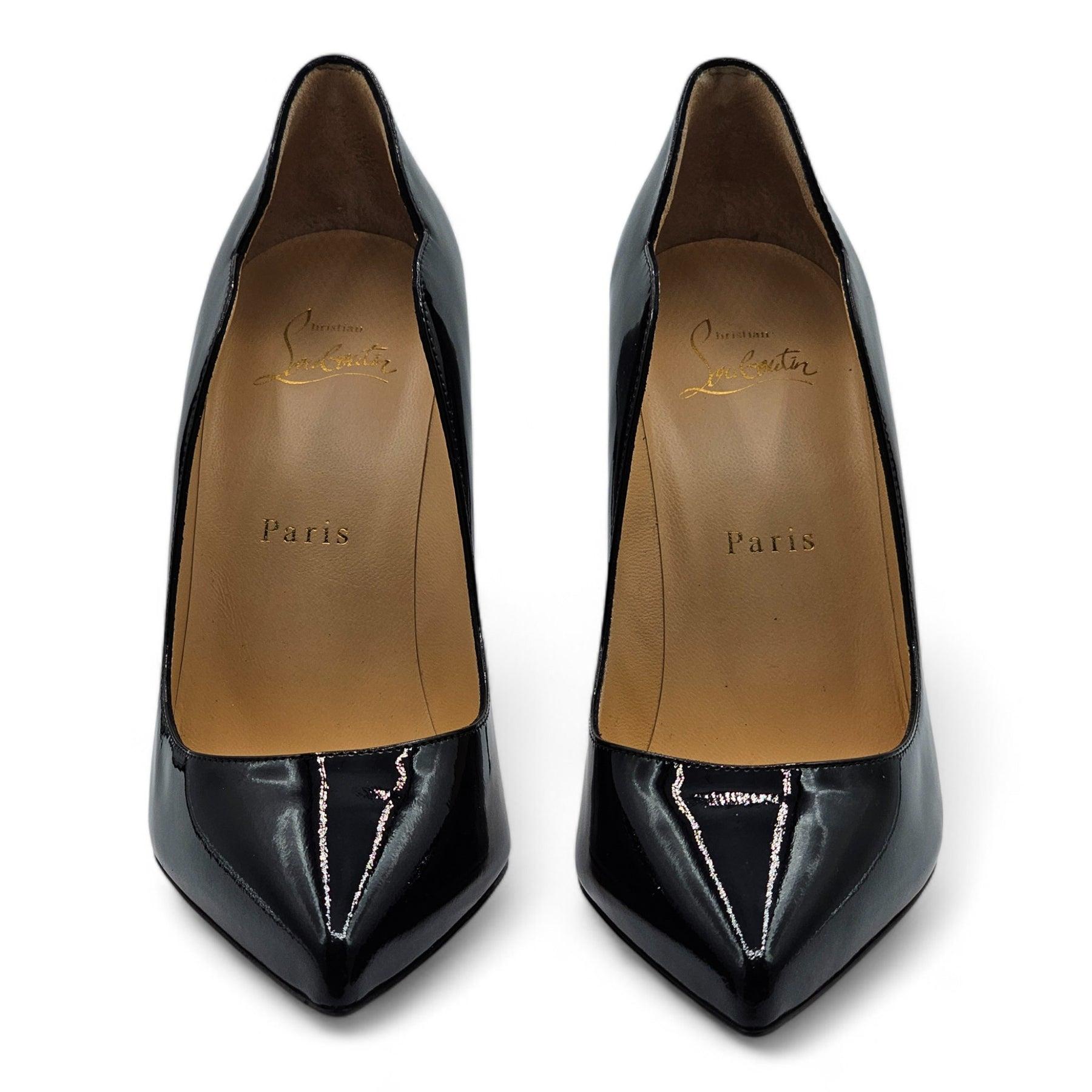 Christian Louboutin Hot Chick Pumps Patent Leather in Black.

First release: Summer 2019 Collection.

Additional information:
Material: Patent Leather
Color: Black
Size: 36 EU
Country: Italy
Designer code: 1190911BK01
Dimension: Heel height 100mm.