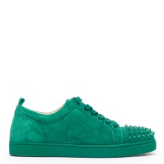 CHRISTIAN LOUBOUTIN Junior Spike Orlato Kelly green studded toe low sneaker EU41