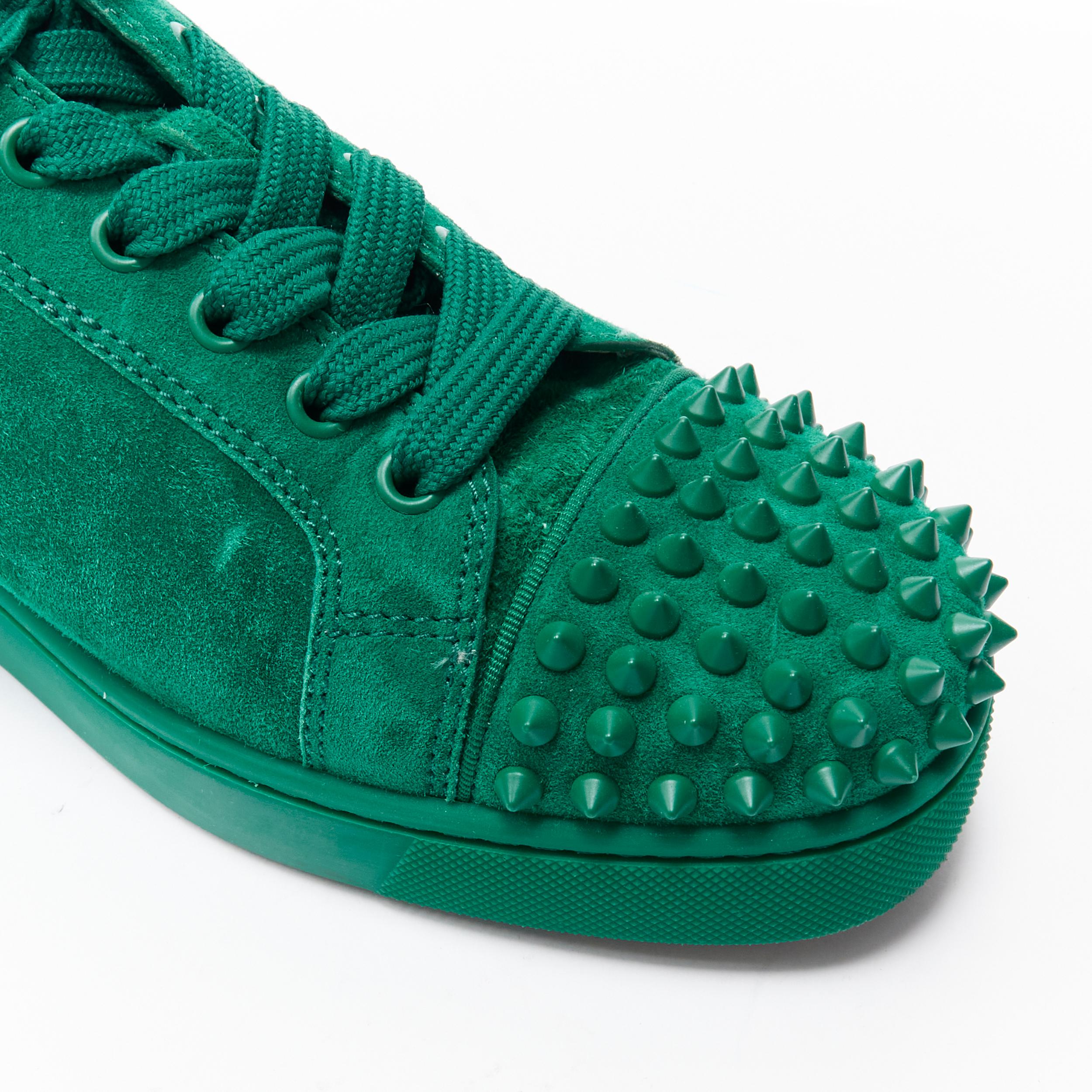 CHRISTIAN LOUBOUTIN Junior Spike Orlato Kelly green studded toe low sneaker EU41 1