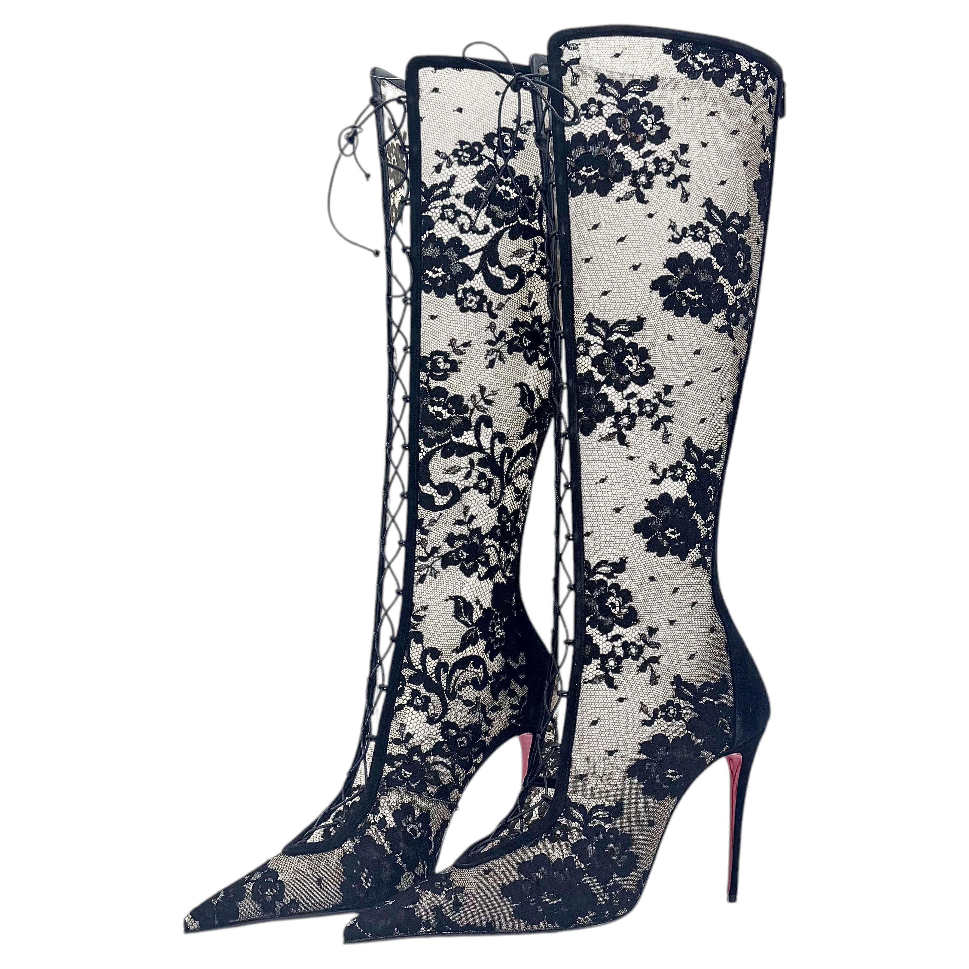 Bottes à talons aiguilles Christian Louboutin KM Lace Botta 100, bout pointu, montant jusqu'aux genoux, taille 41