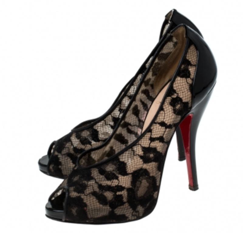 Christian Louboutin Spitze und Lackleder Ambro Peep Toe Pumps Größe 36.5 im Angebot 2