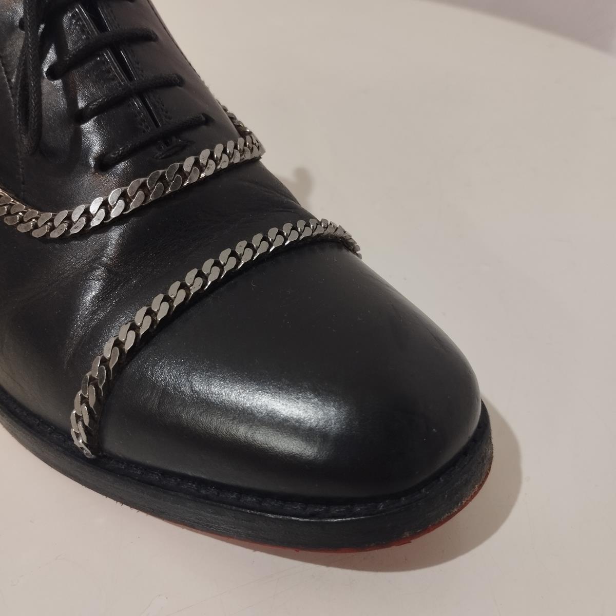Black Christian Louboutin Laced Shoe IT 37, 5 For Sale