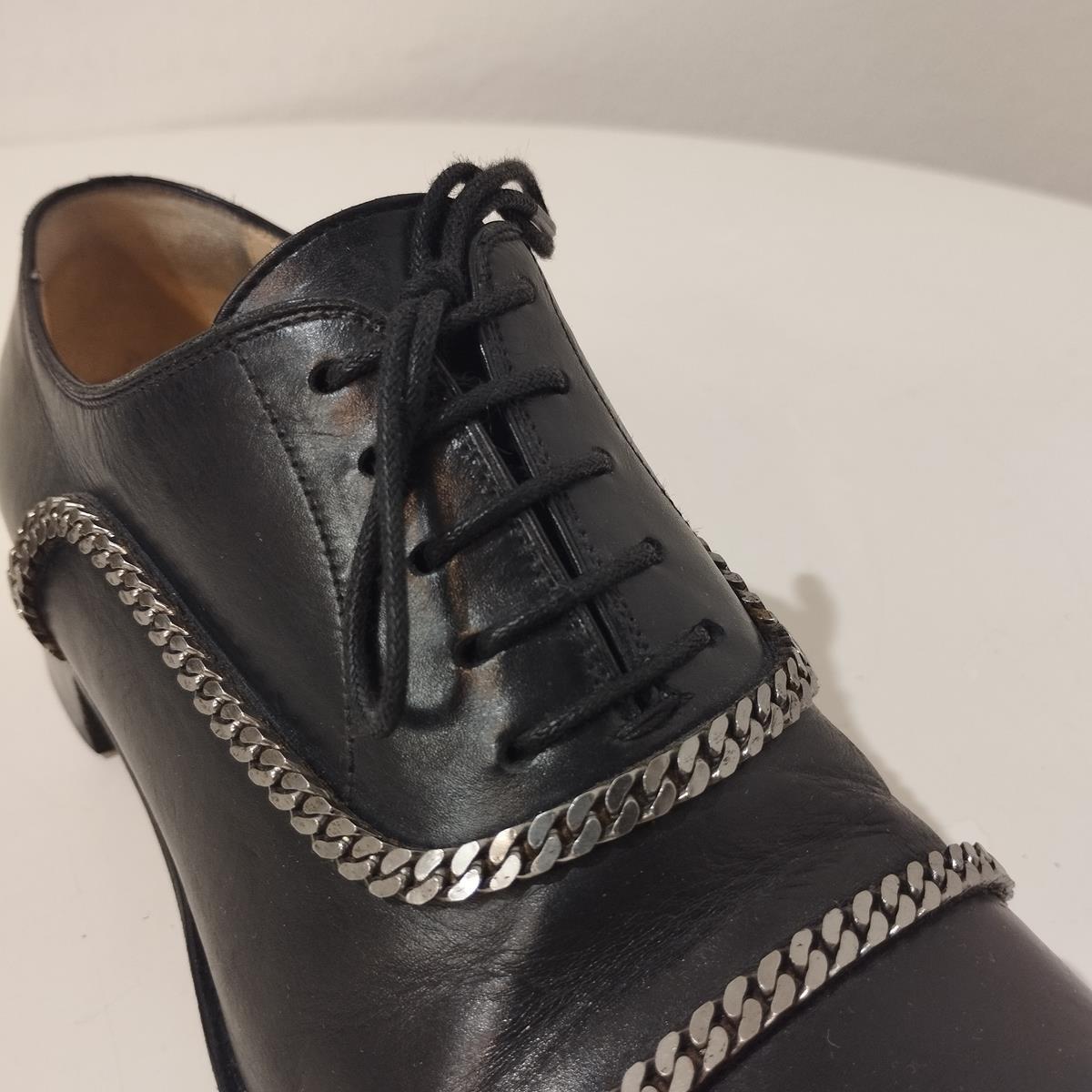 Women's Christian Louboutin Laced Shoe IT 37, 5 For Sale